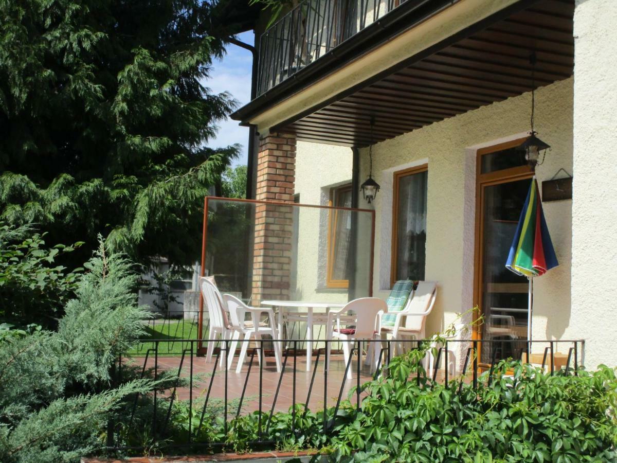 Dorfwirtshaus Rauch 호텔 Eschabruck 외부 사진